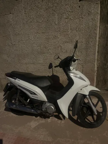 Repasse Moto pouco Rodada em Dia 