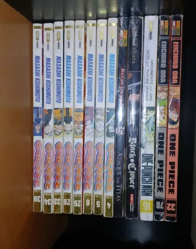 Lote de Mangás Lacrados e Usados (novos) - Naruto,Black Clover,One Piece e mais