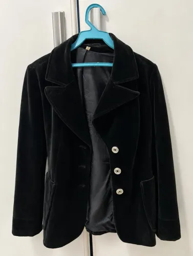 Blazer Feminino Veludo Preto Vintage Anos 80 Importado Suíça 