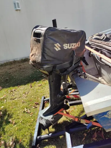 Motor 30 HP Suzuki