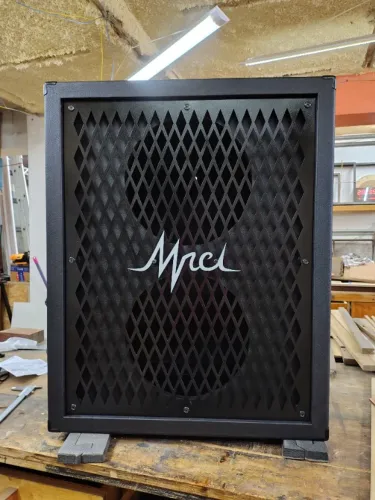 Gabinete de Guitarra 2x12