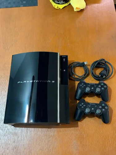 PlayStation 3 Fat CECHA00 (Retrocompatível PS2) - LACRADO de Fábrica