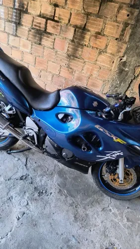 VENDO OU TROCO GSX 750F
