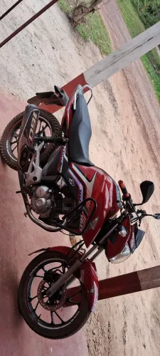 Titan 160