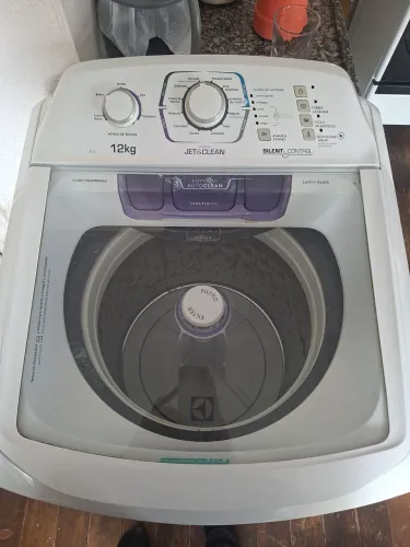 Máquina de Lavar Electrolux