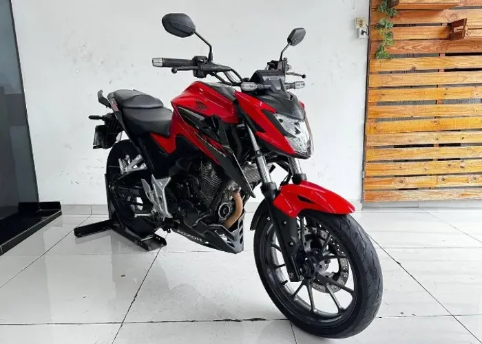 HONDA CB 300F ABS 2024 VERMELHA 18.000 KM