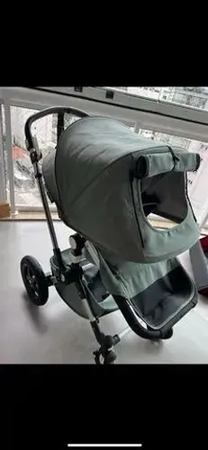 Carrinho Bugaboo 2 em 1 - importado