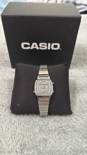 Relógio feminino casio LA670WA