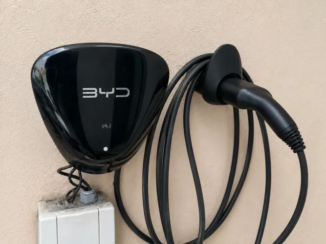 Carregador original BYD 