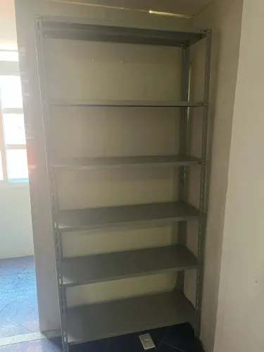 Prateleira de aço reforçadas