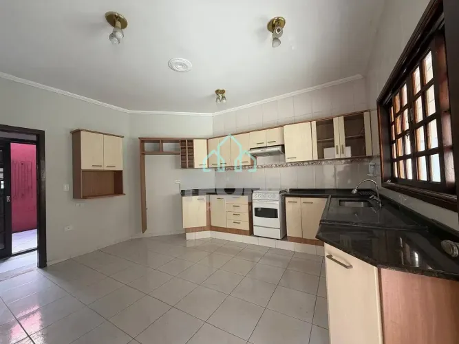 Casa para locação no condomínio Vale dos Príncipes, Independência, Taubaté, SP