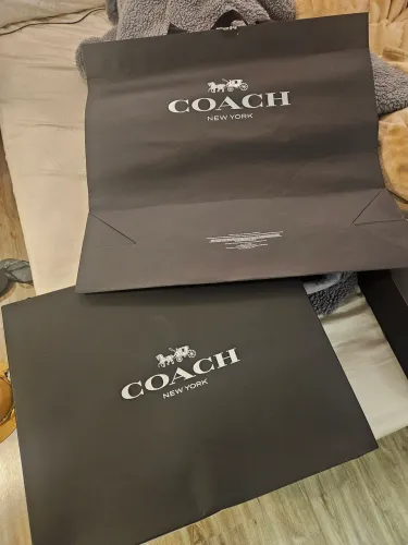 Caixa grande para bolsa Coach com sacola