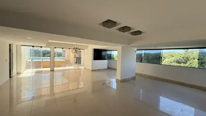 COBERTURA COM ESPAÇO GOURMET COM PISCINA - TRÊS SUÍTES - TRÊS VAGAS