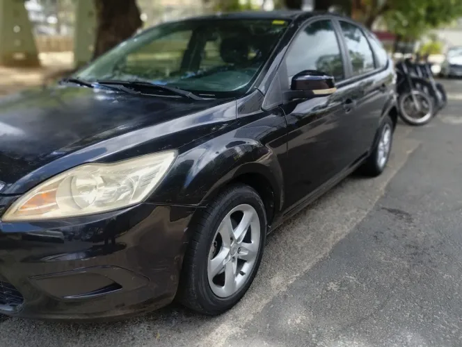 Ford Focus 1.6 S/se/se Plus Flex 8v/16v 5P 2011