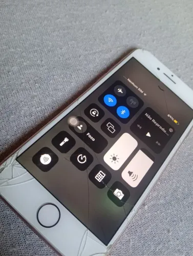 iPhone 8