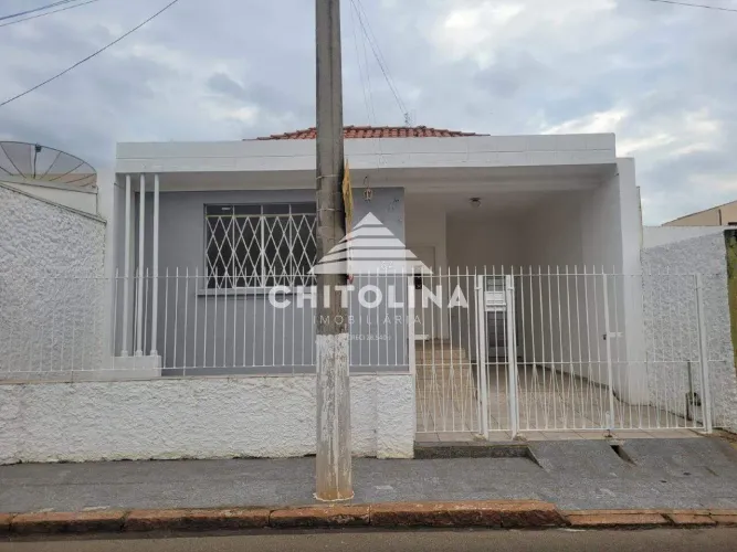 Casa para aluguel, 2 quartos, 1 suíte, 1 vaga, Centro - Itapetininga/SP