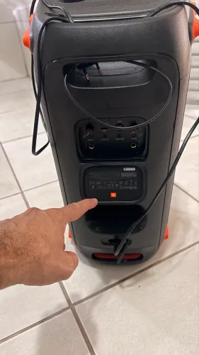 JBL PARTY BOX 110