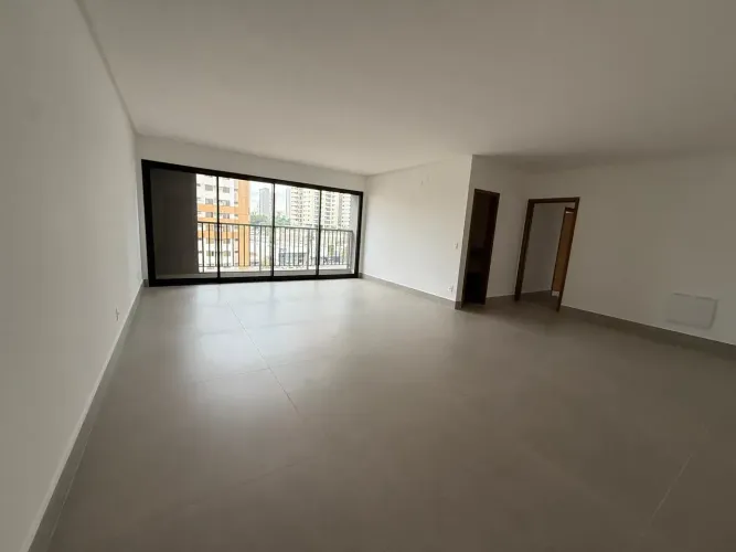 Apartamento com 140m2 3 suítes novo! Gran Marista na Rua 137