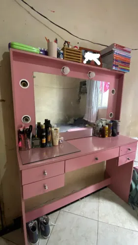 Penteadeira camarim rosa