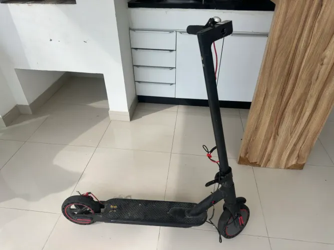 PATINETE ELÉTRICO PARA REPARO.