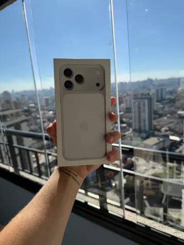 iPhone 17 Pro Max 256 Gb LACRADO