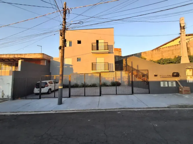 Apartamento Novo em Bairro Tradicional de  São Roque!