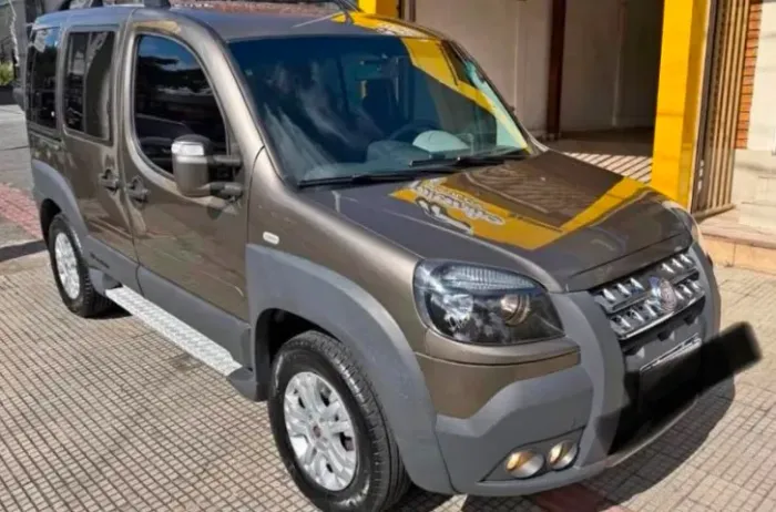 Fiat Doblo Adv/adv Tryon/locker 1.8 Flex 2011