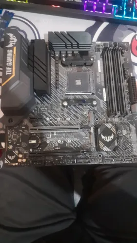 Placa mãe tuf gaming b450m [defeito]