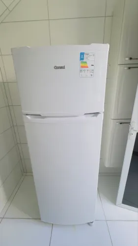 Geladeira semi nova Consul cycle defrost 334l com nota fiscal e garantia