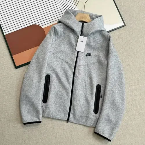 Nike Tech Cinza