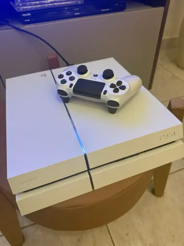 PlayStation 4 Fat 1TB Branco  