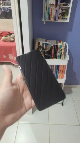 Celular usado samsung A20s