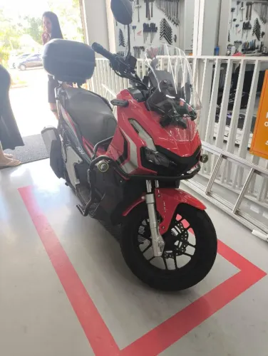 Honda ADV 150 ABS 2023 - Scooter Aventureira, Automática, Full LED!