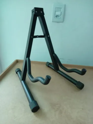 Suporte para violão ou guitarra