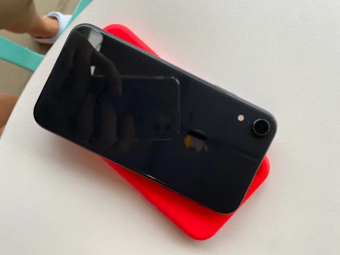 iPhone XR 64gb