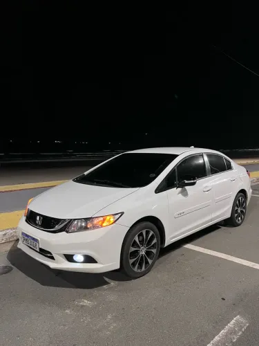 Honda Civic Sedan LXR 2.0 Flexone 16V Aut. 4P 2015