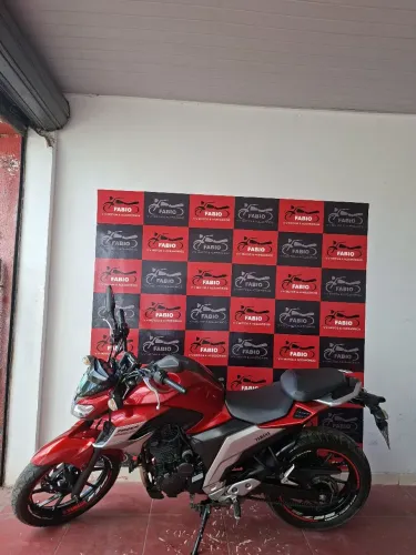 Moto pra vender logo Fazer 250 19/20 18.800.00