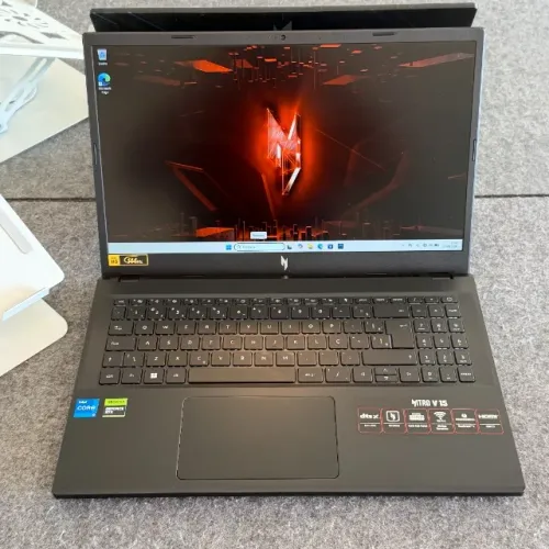 Notebook Gamer Acer Nitro V15 | i5 de 13ª Geração | 16GB RAM | SSD 512GB | NVIDIA 4050