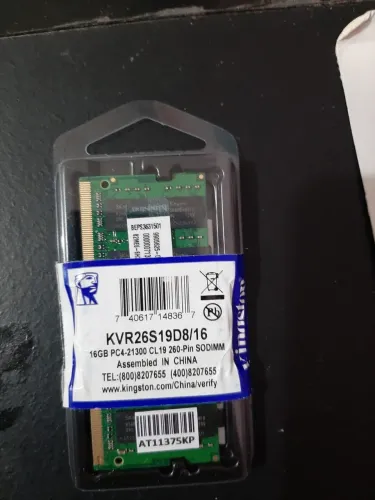 Esta é uma memória RAM Kingston ValueRAM de 16GB, modelo KVR26S19D8/16.