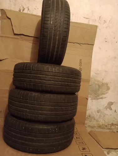 Pneus Pirelli Cinturato 215/50/17