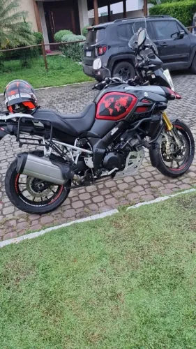 Suzuki V Strom 1000