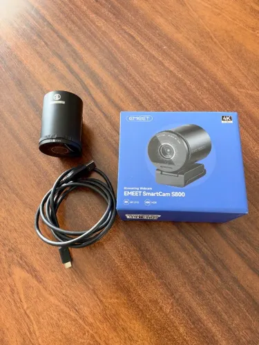 Webcam Emeet SmartCam S800 4K · Sensor Sony · Na caixa, estado de nova