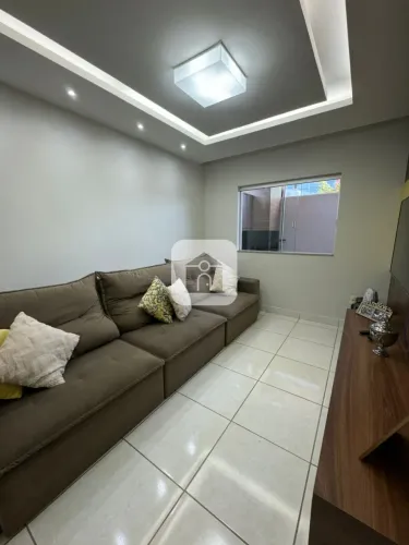 Sobrado para venda no bairro Jardim Holanda