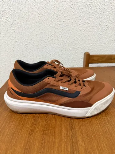 Tênis Vans UltraRange EXO