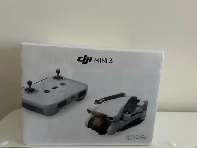 Drone Dji Mini 3 com alça