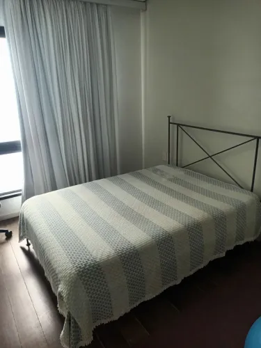 Cama em Ferro com colchão muito boa