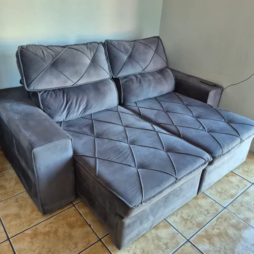 Sofá retrátil