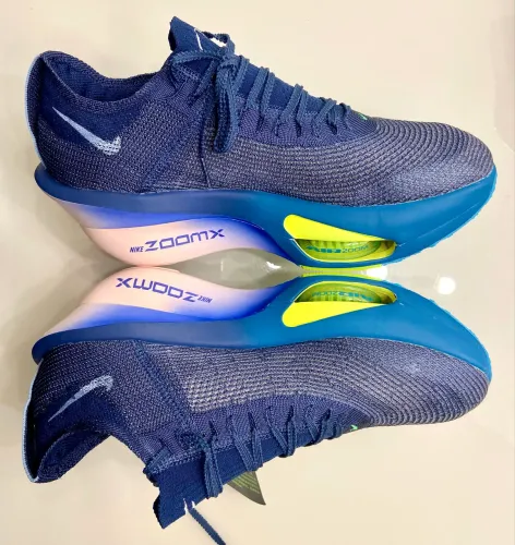 Nike Alphafly 3 (42 - palmilha 29 cm - novo)