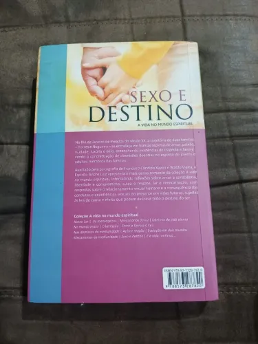 Livro O sexo e o Destino de Chico Xavier