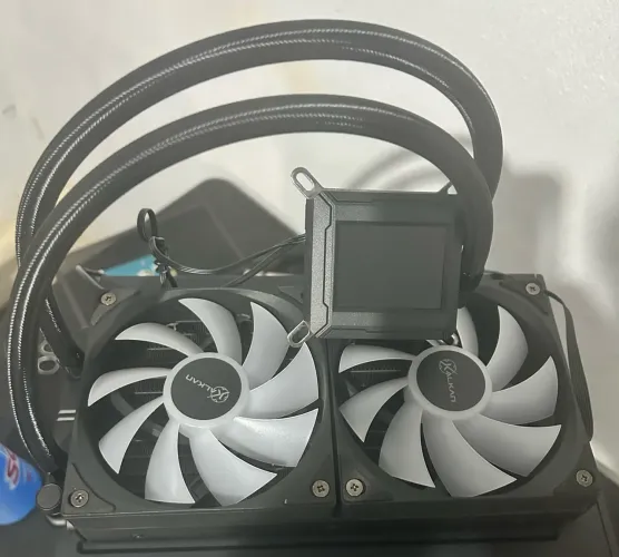 Walter cooler Kalkan Aura LCD